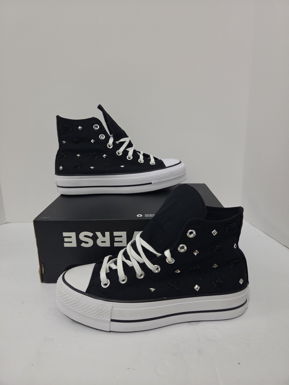 Ladies Converse CTAS Lift Hi A14531C Size 7.5 New In Box